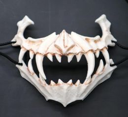 Half Animal Mask Long Teeth Demon Samurai White Bone Mask Tengu Dragon Yaksa Tiger Resin Mask Cosplay T2005092435912