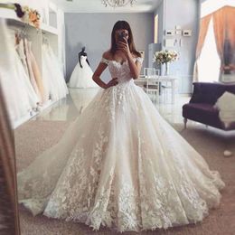 Vintage Boho Sexy A Line Wedding Dresses Bridal Gowns For Bride Elegant Lace Appliques Off Shoulder Sweep Train Princess Plus Size Ball Gown Ppliques