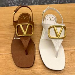 TOP DE QUALIDADE A QUALIDADE THONG SANDAL SLUPER SLIDER SLIDERS SLIDERS MULE LUXURYS Designer Loafer Sexy Sunny Beach Piscina plana Hasp Sandale Flip Flip Flips Presente