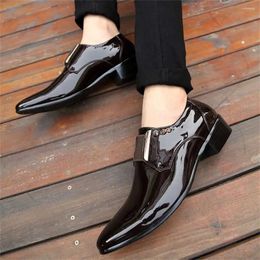 Dress Shoes Tacks Small Numbers Running Mens Brown Dresses Men Elegant Sneakers Sport Luxary Foreign Sneeker