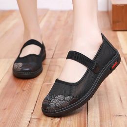 Casual Shoes Mother Female Summer Mesh Breathable Surface The Elderly Grandmother Soft Bottom Antiskid Old Beijing Cloth
