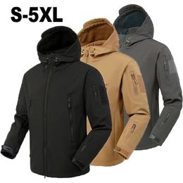 Mens Winter Softshell Tactical Waterproof Jackets Manlig huva Combat Fiske Vandring Camping Klättring Skidbyxor Byxor 240416