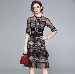 Vintage Embroidery Floral Midi Lace Dress Women 2022 Designer Runway Elegant Ladies Casual Cocktail Dresses Half Sleeve Slim Black1023470