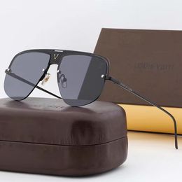 Designer sunglasses Top luxury Sunglasses Polarizing sunglasses for women police computer mirror read sun glasses readread scratch costa sunglasses men box good