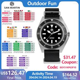 Wristwatches San Martin 40mm Dive Watch Luminous Sapphire NH35 Automatic Mechanical Wristwatch Waterproof 200m Stainless Steel Men