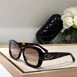 Luxury designer sunglasses men and women rectangular sunglasses beach sunglasses double logo design retro border luxurious design Chan UV400 with box