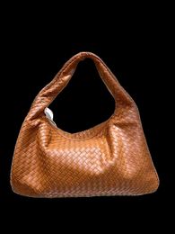 Hop Bag Bottegvenetas Handbags Large Weaving 2024 One Shoulder New Fashionable Handmade Western Style Texture Versatile Underarm Capacity Handbag Cross Border Fo