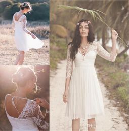 2019 Boho Sheer 34 Long Sleeve Short Lace Wedding Dresses V Neck Pleated ALine Knee Length Chiffon Beach Bridal Gowns3147117