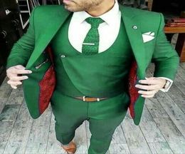Green Men Wedding Suits 2019 New Brand Fashion Design Groomsmen Notched Lapel Groom Tuxedos Mens Tuxedo WeddingProm Suits 3 Piece9907683