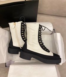 New arrival 2022 woman lace up zipper luxury Martin boots Top quality Half boot Fashion Designer bootsss3940227