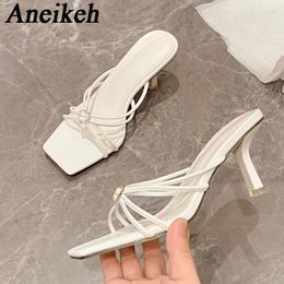Sandals Aneikeh 2024 Elegant Sexy Crystal Buckle Decoration High Heels Women's Summer Square Head PU Narrow Band Party Wedding