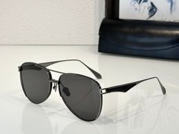 Classic Sunglasses For Men Women THE BART Summer Popular Fashion luxury Outdoor Beach Drive Style Anti-Ultraviolet Square UV400 Metal Full Frame Glasses Random Box