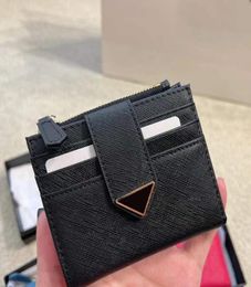 Woman Mens short wallets designer wallet mini card holder purse Real Leather zipper pocket fashion clutch bags handbags Triangle T7070029