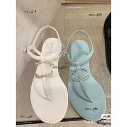 Chanells Sandal French Designer Women Slippers Clip Toe Flat Sandals Summer T Tied Ladies Shoes Beach Casual Woman Luxury Channel Flip Flops Fashion 490