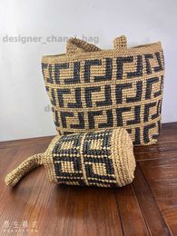 Totes 2023 Old Flower New Woven Bag Fashion Crochet Handbag Large Capacity Photography Holiday Shopping Bag Straw Woven Bag T240416