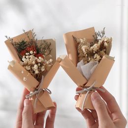 Decorative Flowers Mini Sky Star Dried Flower Bundle Rose Eternal Ins Po Taking Hand Holding Props As A Gift For Girlfriend