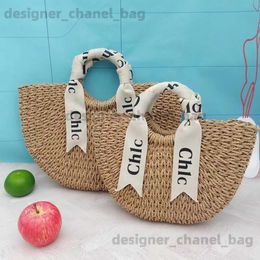 Totes New Paper Rope Woven Handbag Letter Scarf Half Round Moon Grass Woven Bag Fashion Beach Bag T240416