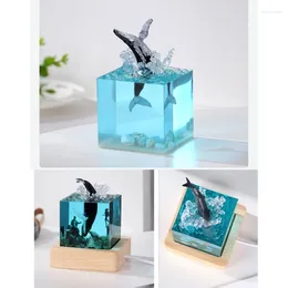 Decorative Figurines Creative Birthday Surprise Handmade Whale Resin Ornament Lamp Mini Night Light