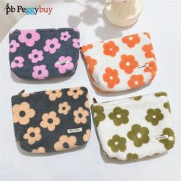 Cosmetic Bags Plush Travel Toiletry Bag With Zipper Cute Floral Kawaii Make Up Pouch Trendy For Purse Pencil