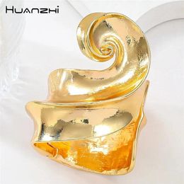 Bangle HUANZHI Metal Smooth Spiral Geometric Irregular Semi-circular Chunky Bracelet For Women Girls Fashion Retro Jewellery