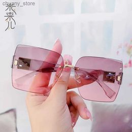 Sunglasses Lxuury Brand Designer Suqare Sunglasses Women 2021 Fashion Rimless Sun Glasses for Men Vintage Shades Oversized Eyeglasses Uv400 Y240416