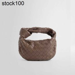 BottegVenetas Jodie Handbag Italy Intreciato Woven Sheep Leather Mini Women Tote Luxurys Bags