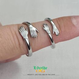 Cluster Rings Vintage Love Hugging Hands Ring Women Men Gold Silver Color Opening Wedding Lovers Anniversary Gifts Jewelry