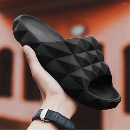 Sandals Without Heel Bathing Men Shoes Size 48 Luxury Slippers Summer Men's Sneakers Sports 2024 Sapatenes Stylish