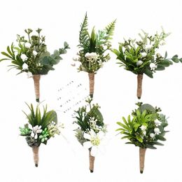 lky Fr Boutniere Corsage Pin Frs Green Forest Wedding Boutniere Butthole Men Wedding Planner Marriage Corsages Brooch q9Kz#