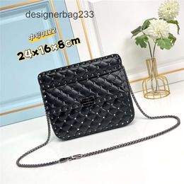 Shoulder Crossbody Vallen Lock Designer Chain Style Sheepskin Small Bag Casual Bags Buckle One Rivet Womens High-quality Star Stud Square Q853