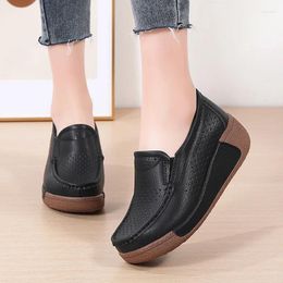 Casual Shoes 2024 Women Flats Comfortable Loafers Woman Breathable Leather Sneakers Fashion Black Soft Female
