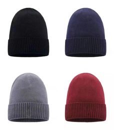 High quality selling Winter beanie men women leisure knitting polo beanies Parka head cover cap outdoor lovers fashion winters kni1273766