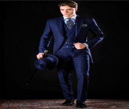 Custom Made Groom Tuxedos Groomsmen Morning Style man Peak Lapel Groomsman Men039s Wedding Suits JacketPantsVest Forma4549880