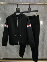 Designer Luxury Men's sweatpants set Basketball Men's and Women's street sweatshirts Sports brand Alphabet Clothing Thick hoodie Size M-3XL-W88