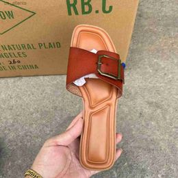 Slippers Buckle Decoration Womens 2024 Summer Flat Bottom Beach Casual Shoes Female Footwear Brand Design Soft Leather Slides H240416 TXGK