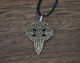 LANGHONG 10pcs Raven Necklace Viking Knot Necklace For Women Talisman Jewelry2774376
