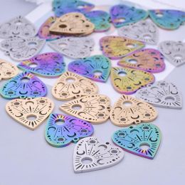 Pendant Necklaces 5Pcs/Lot Stainless Steel Wicca Heart Lucky Divination Amulet Charms Witchcraft Goddess Triple Moon Sun For Jewelry Bulk
