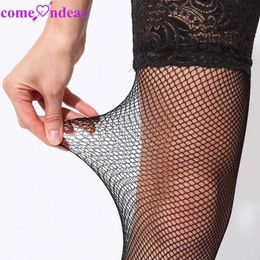 Sexy Socks Comeondear Plus Size Sexy Mesh Stockings Womens Lace Top Sheer Stay Up Knee Thigh High Meias Fishnet Sock Lady Elastic Hosiery 240416