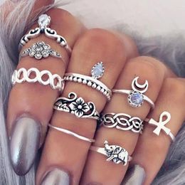 Cluster Rings 2024 10pcs/Lot Vintage Gold Silver Color For Women Fashion Elephant Moon Anillos Knuckle Finger Midi Ring Set