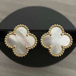 stud Earrings luxury designer Earing clover pearl Mother-of-Pearl 18K gold Plated Agate ear ring Mothers Day party Wedding Gift jewelry2024 tv