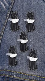 Black Cat Pronouns Enamel Pin Punk Brooch quotHe She Theyquot Knife Animals Badge Witch Lapel Pin Kitten Goth Jewelry Gift Fri8858170