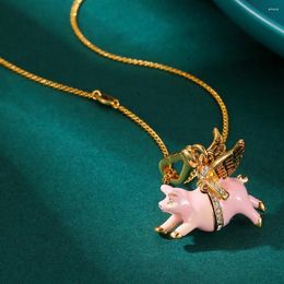 Pendant Necklaces Fashionable Sweet And Lovely Enamel Glaze Pink Can Be Opened Flying Piggy Backpack Necklace.