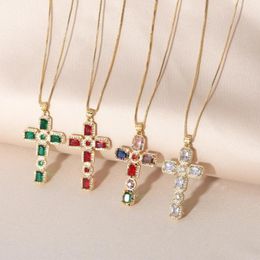 Pendant Necklaces FLOLA Women Crystal Cross Multicolor Luxury Christian Copper Gold Plated Religious Jewelry Nkeb775
