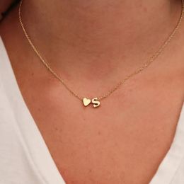 2024 Fashion Tiny Heart Dainty Initial Necklace Gold Silver Colour Letter Name Choker Necklaces For Women Pendant Jewellery Giftq1