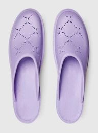 2022 New high end designer Jerry women039s medium heel sandals slippers transparent material fashion sexy beach shoes violet Si8452307