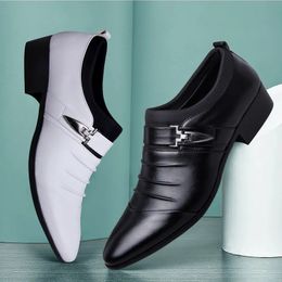 Classic Men Dress Shoes Slip on PU Leather for Plus Size Point Toe Business Casual Formal Wedding 240407