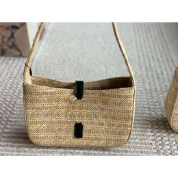 Designer Straw Underarm Bag Vacation Small Capacity Metal Sheet Buckle Bags For Women CYX041601