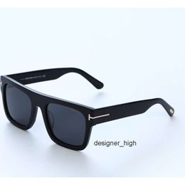 TF Desginer -s Toms Fords Sunglasses New Glasses Tf711 Box Plate Polarized Mens Fashion Movie