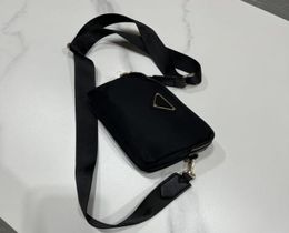 Very Elegant Black nylon canvas bag Brand Messenger Bags Men women outdoor sports backpack fashion Zipper Pocket8282501