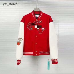 Luxury di top di alta qualità al largo di giacche da uomo giacche da uomo designer maschile offenda di vasi per la vento varsity vintage al largo di hipball hip hop da baseball bianco sciolto dalla maglietta 5012